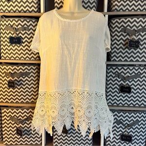Solitaire Ivory Crochet Hem Women's Blouse